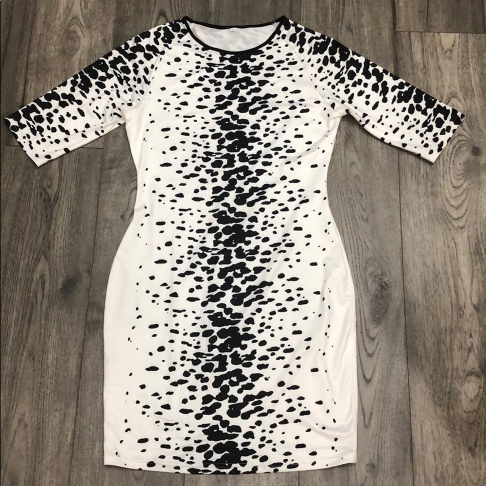 Never worn! Black and white mini dress
